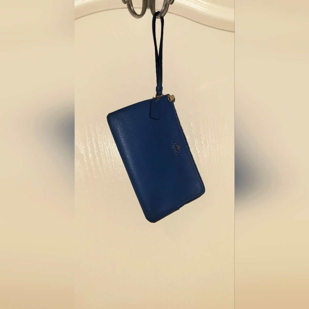 Wristlet